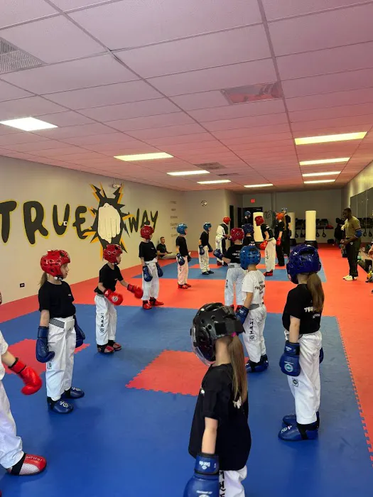 “TRUE 👊 WAY” TAEKWON-DO ITF / KICKBOXING / FITNESS Picture 3