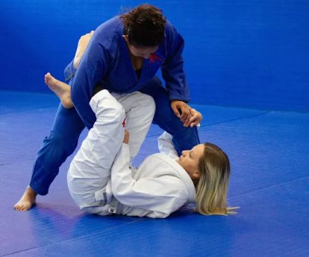Lobo Jiu Jitsu - Martial Arts & Self Defense