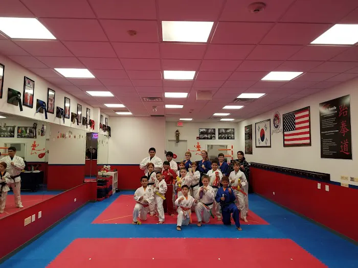 Rocha's Tiger Martial Arts Picture 2