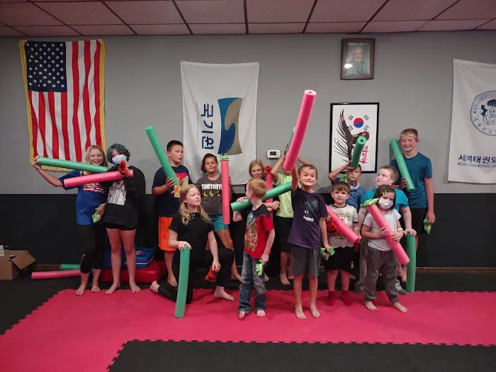 Lion's Den Fitness and Martial Arts Picture 9