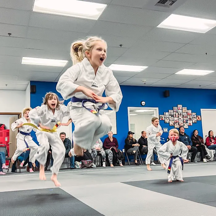 Momentum Martial Arts Oconomowoc Picture 3