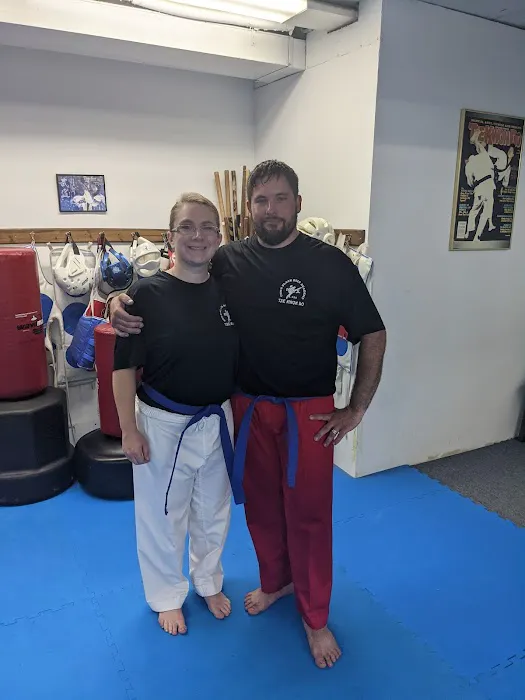 Cho's Black Belt Academy Picture 4