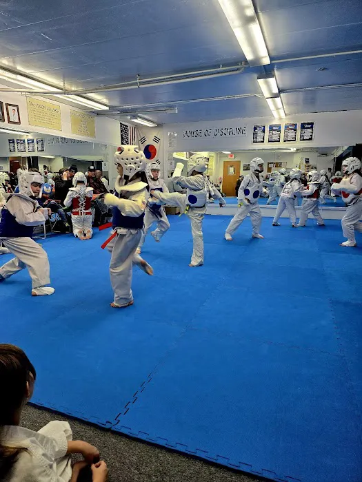 Cho's Black Belt Academy Picture 7