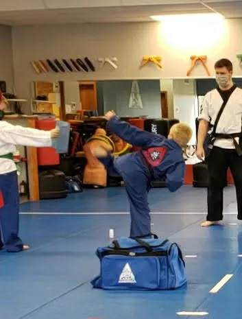 Karate America De Pere Inc Picture 2
