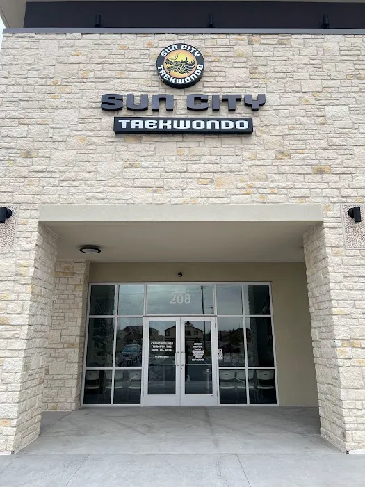 Sun City Taekwondo Picture 3