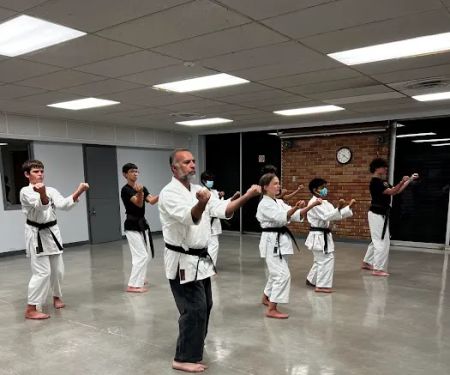 Okinawa Karate Center UchinaaDiKan