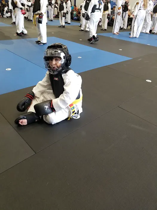 Leaders for Life Martial Arts Picture 2