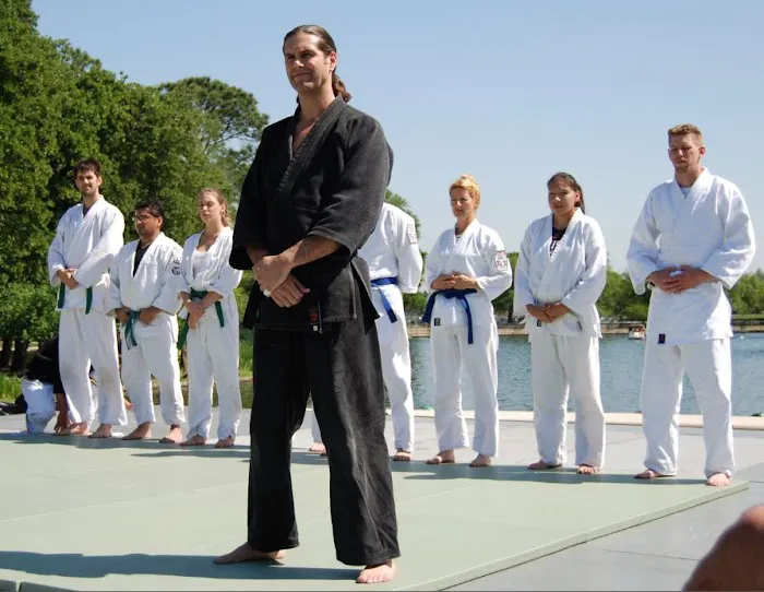 Houston Jujutsu & Kickboxing Academy Picture 7