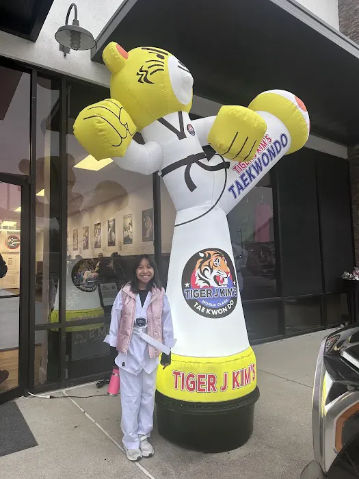 Tiger J Kim's World Class Taekwondo 3 Picture 2