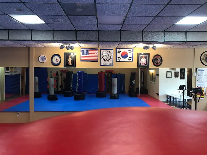 Barron's Martial Arts Picture 9