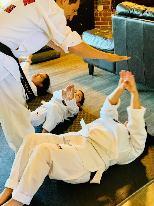 RCH Professional Training Center •TAEKWONDO & FITNESS• Hwy6 Picture 5