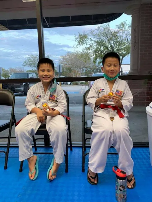 Kim's World Taekwondo Sugar Land Picture 7