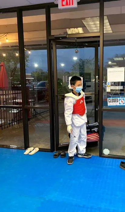 Kim's World Taekwondo Sugar Land Picture 10