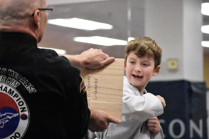 Master Lee's World Champion Taekwondo-Sugar Land Picture 9