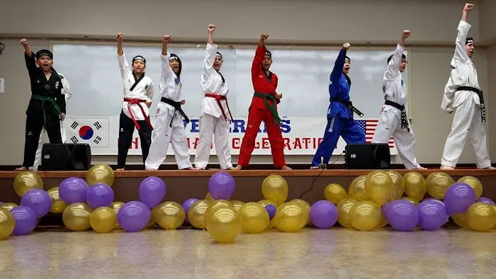 KMA Taekwondo Hapkido (송철 집사님) Picture 2