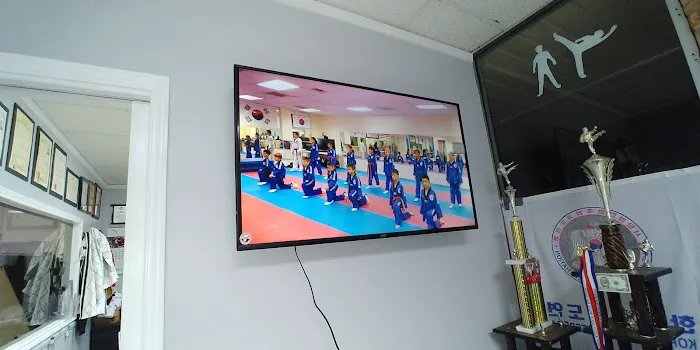 KMA Taekwondo Hapkido (송철 집사님) Picture 5