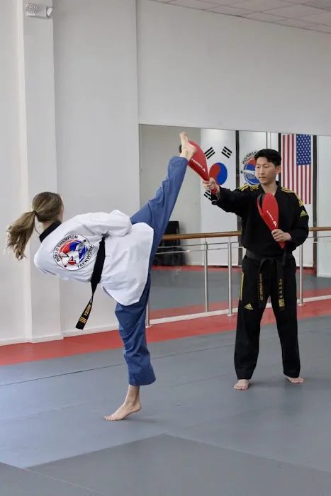 Leaders Taekwondo - Formerly known as Master Lim's World Champion TKD Cypress Picture 8