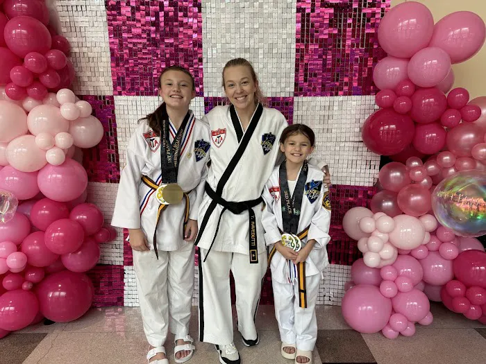 Leaders for Life Martial Arts Picture 3
