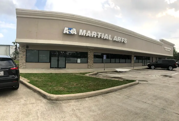 Leaders for Life Martial Arts Picture 8