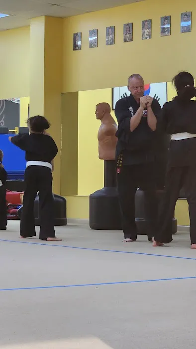 Kuk Sool Won of Kingwood Picture 6