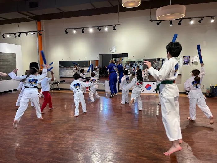 Leaders for Life Martial Arts - Katy Picture 1
