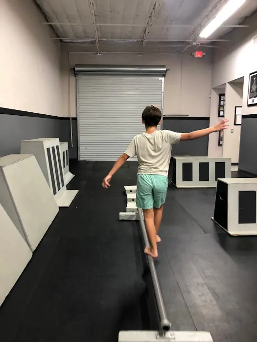 Believe Commit Achieve Parkour Picture 1