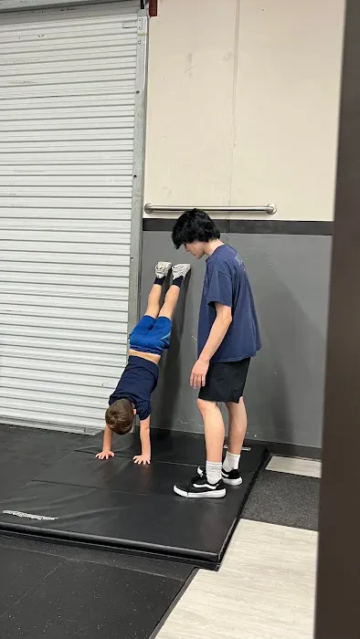 Believe Commit Achieve Parkour Picture 7