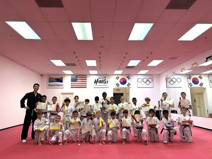 Master Hong's World Champion Taekwondo Picture 2