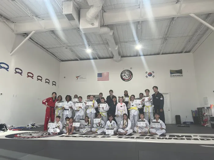 Team Kim's World Taekwondo Picture 1