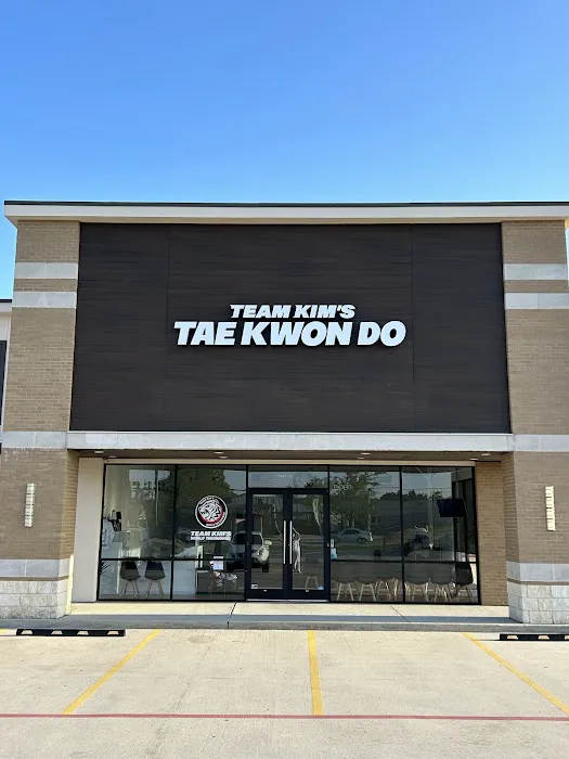 Team Kim's World Taekwondo Picture 9