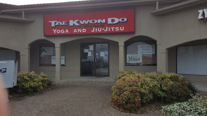 ATX Martial Arts Featuring Gracie Jiu Jitsu & TaekwonDo Plus Picture 1