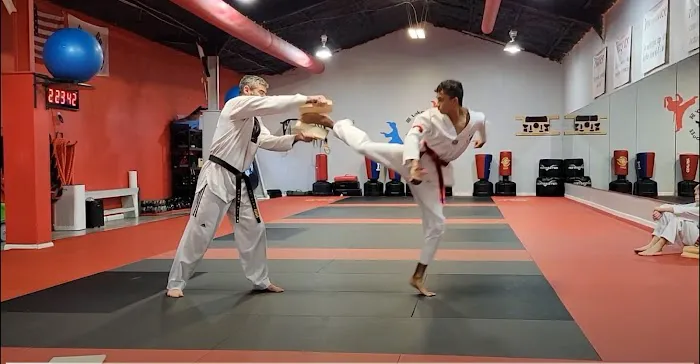 Lakeway TaeKwonDo Picture 3