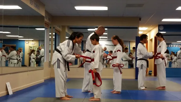 Lakeway TaeKwonDo Picture 4