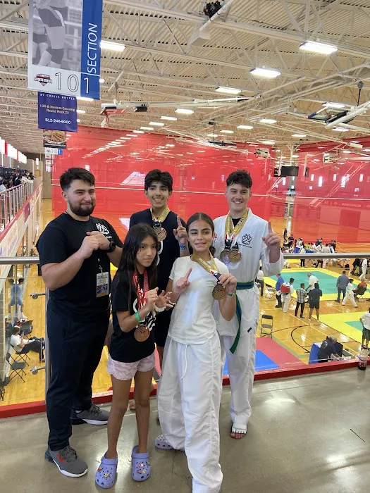Noel’s WhiteTigers Taekwondo Picture 7