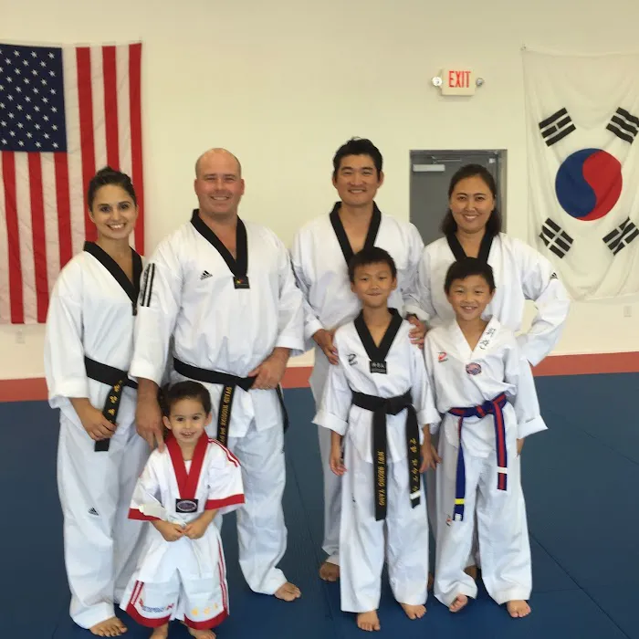 Master Yang's World Class Tae Kwon Do Picture 1