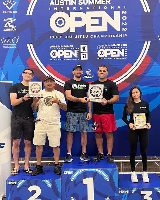 Brazilian Top Team - Northeast | Brazilian Jiu Jitsu & Martial arts school Picture 4