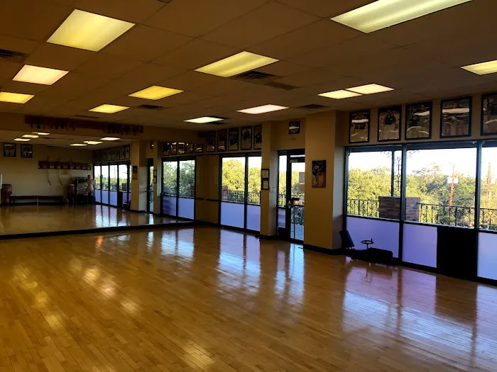 The Brazilian Capoeira Academy: San Antonio Picture 2