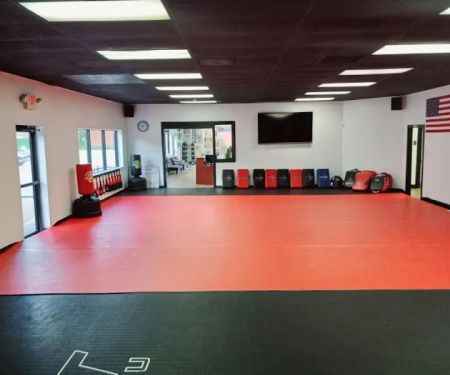 V-FIT HOUSE of CHAMPIONS