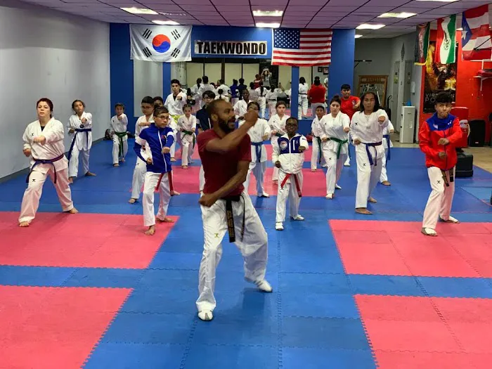 Master Abreu Academy Picture 7