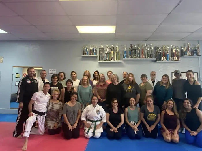 Texas IsshinRyu Karate Academy Picture 3