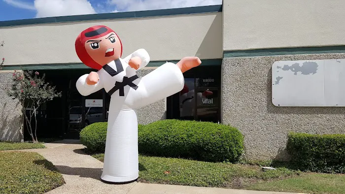 Vital Fitness & Self Defense Picture 8