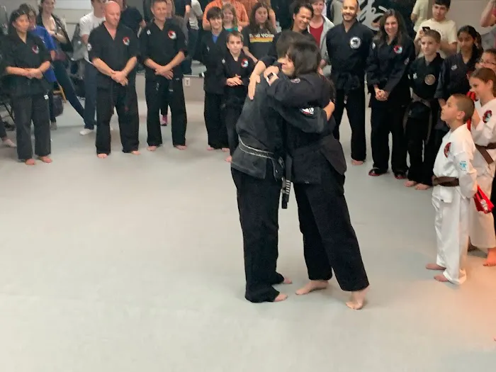 H-E-B/Grapevine Martial Arts Picture 9