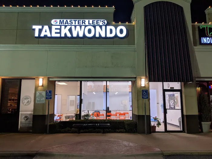 Master Lee's Taekwondo Academy Picture 6