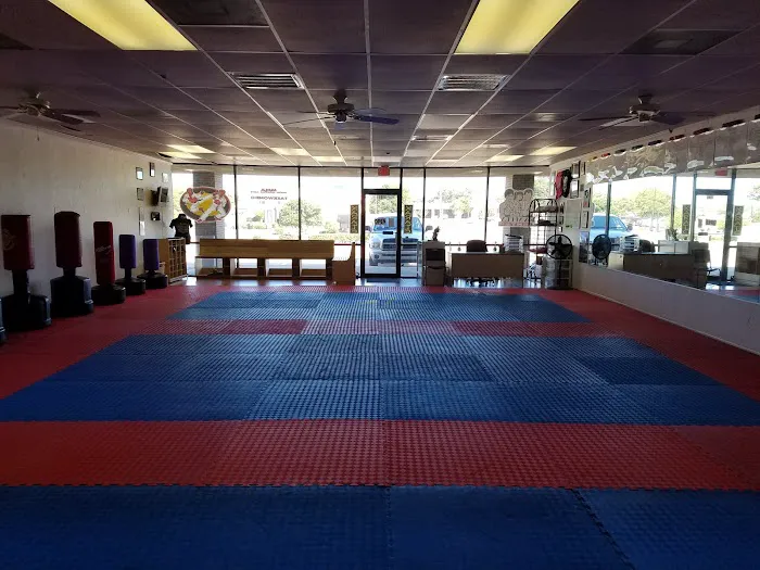 Thomas Academy of Martial Arts Picture 10