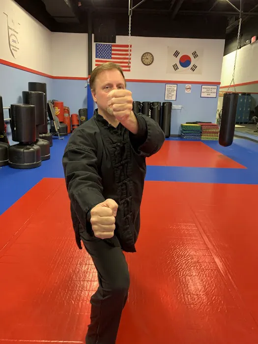 Young's Tai Chi Picture 4