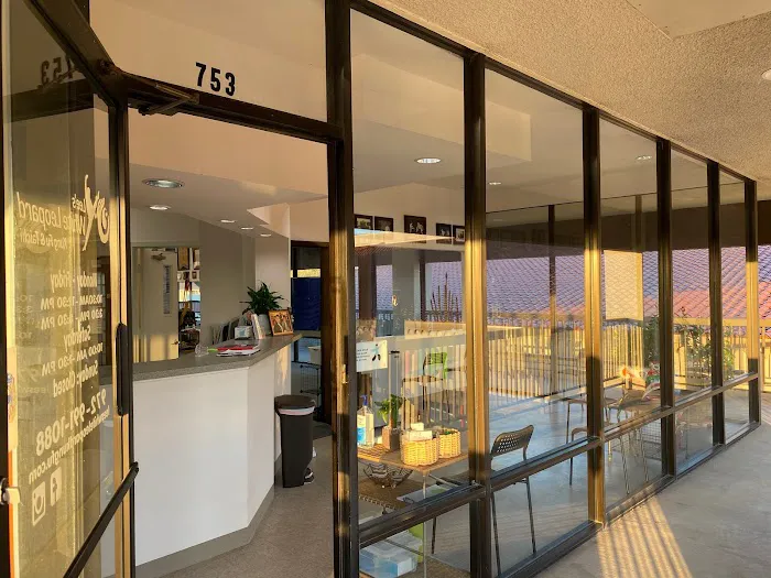 Lee's White Leopard Kung-Fu Picture 7