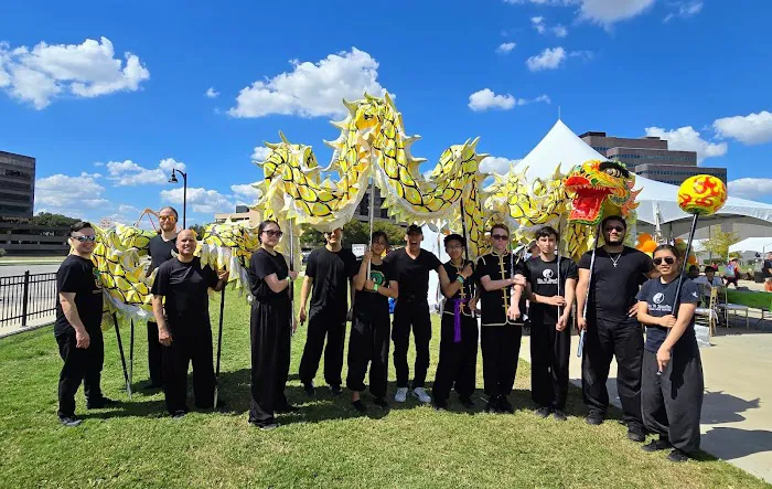 Lee's White Leopard Kung-Fu Picture 9