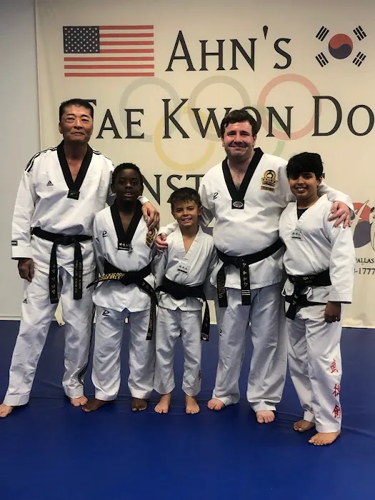 Ahn's Tae Kwon Do Picture 10