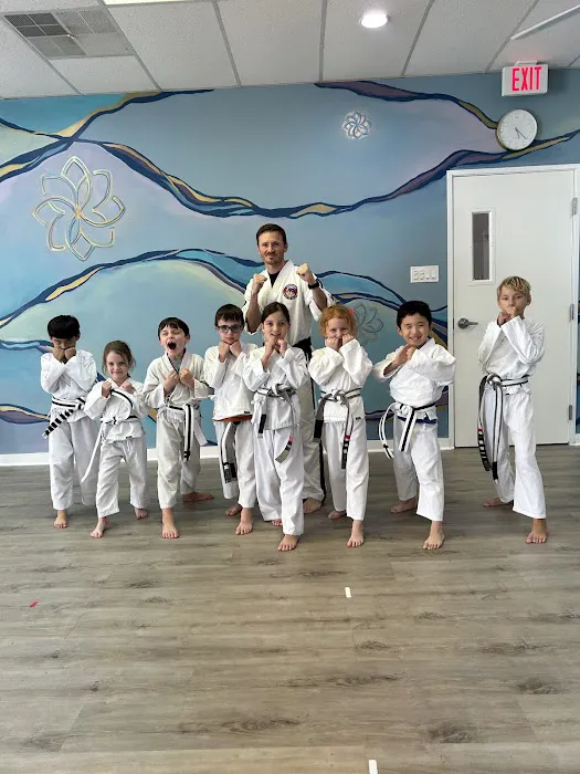 Young Fu: Martial Arts Fit for Kids Picture 10
