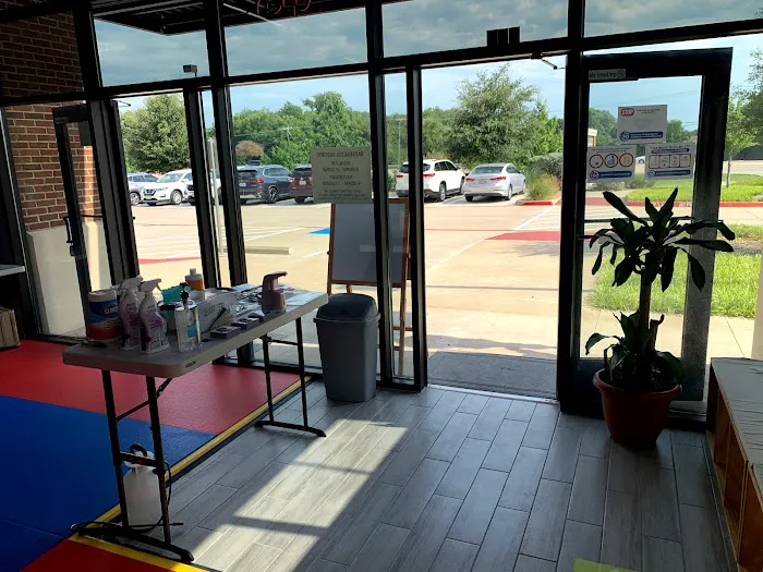 MASTER CHOI’S WORLD CLASS TAEKWONDO Picture 2